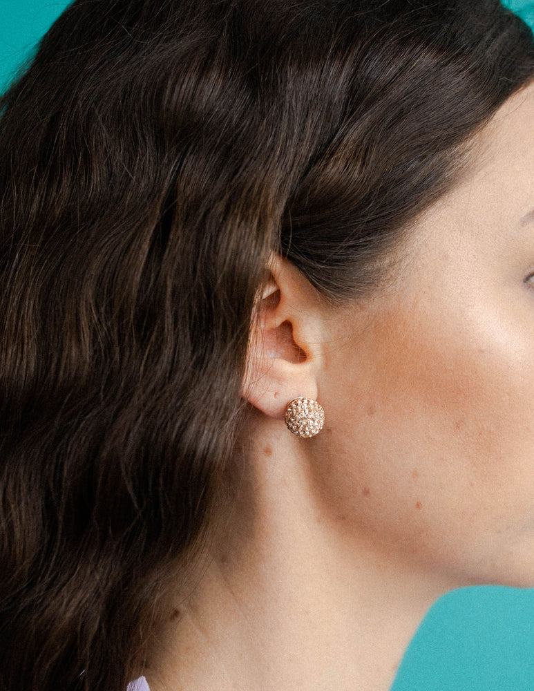 
                
                    Load image into Gallery viewer, Radiance Studs Pink Quartz
                
            